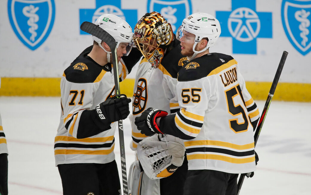 Sabres Bruins